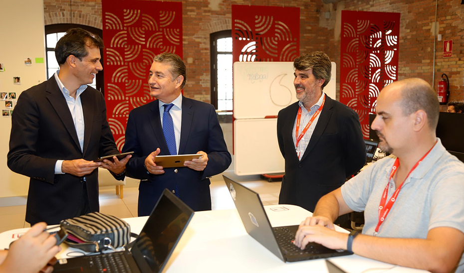 La Junta y Vodafone colaboran para acelerar la transformación digital de Andalucía