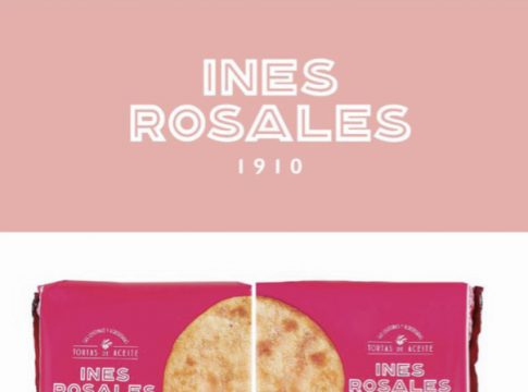 INÉS ROSALES se viste de rosa y aporta productos y “kilómetros” para dar visibilidad en su apoyo a la lucha contra el cáncer