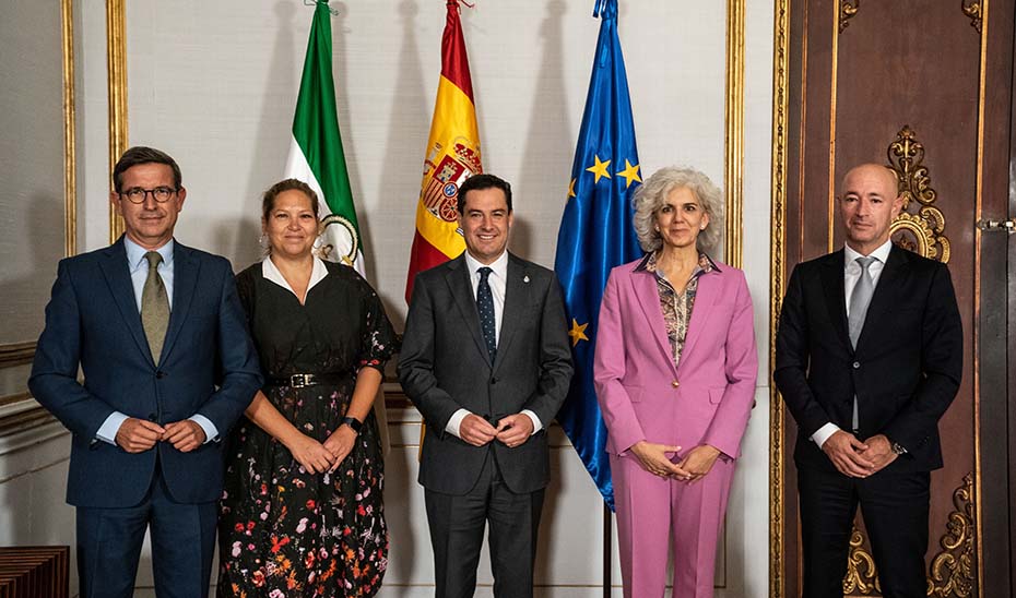 Moreno destaca el atractivo de Andalucía y ofrece toda su colaboración para atraer inversión extranjera