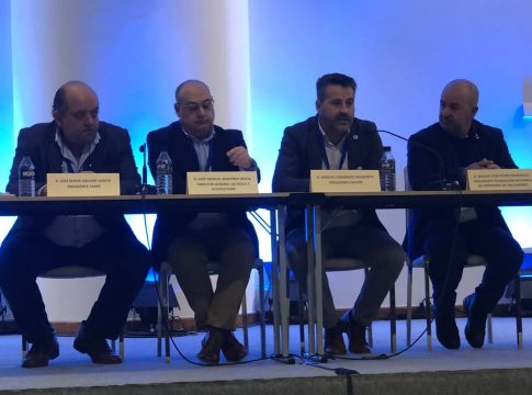 El sector pesquero andaluz analiza el presente y los retos de futuro de su actividad en una jornada profesional organizada por FACOPE y FAAPE