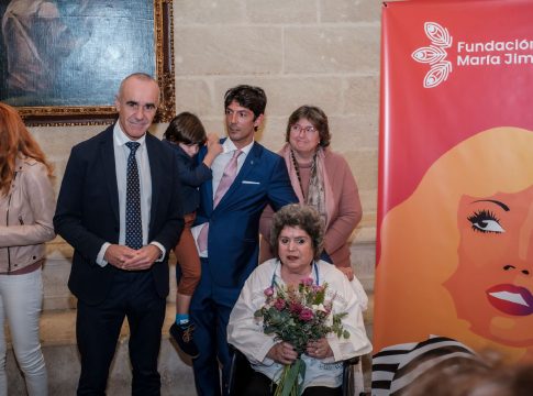 Arranca en Sevilla la Fundación María Jiménez para la lucha contra la violencia de género y la integración social del colectivo  LGTBI+