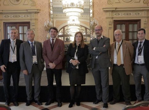 <strong>Se necesitan más de 2000 empleos para cubrir en el sector de la construcción, entre ellos los especializados en instalación de placas de yeso.</strong>