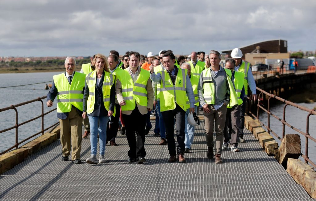 <strong><br>Las o</strong><strong>bras de restauración del Muelle de Tharsis se centran en la rehabilitación del embarcadero</strong>