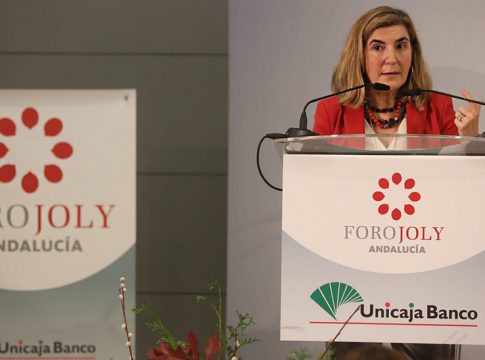 Blanco advierte de que existe al menos medio millón de trabajadores fijos discontinuos que no cuentan como desempleados