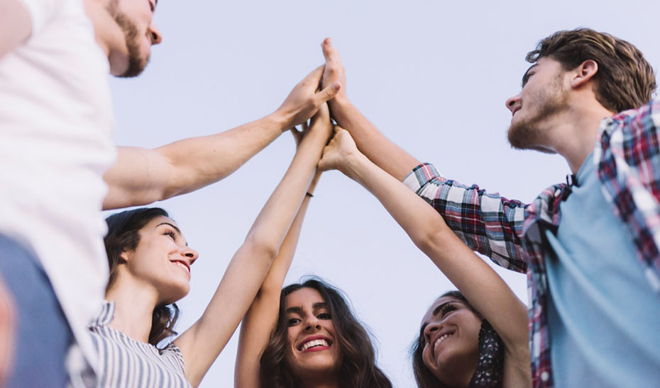 Más de 70 jóvenes iniciarán su proyecto empresarial gracias a la ayuda del Instituto Andaluz de la Juventud