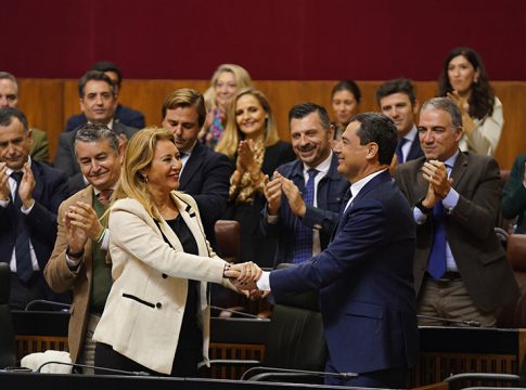 Moreno: “La aprobación de los Presupuestos lanza un mensaje a la sociedad de que Andalucía tiene estabilidad institucional, política y económica”