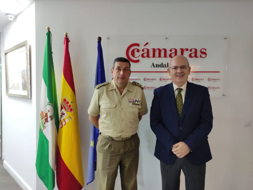 <strong>Cámaras de Comercio y Defensa facilitarán la incorporación laboral de militares tras su paso por el Ejército</strong>