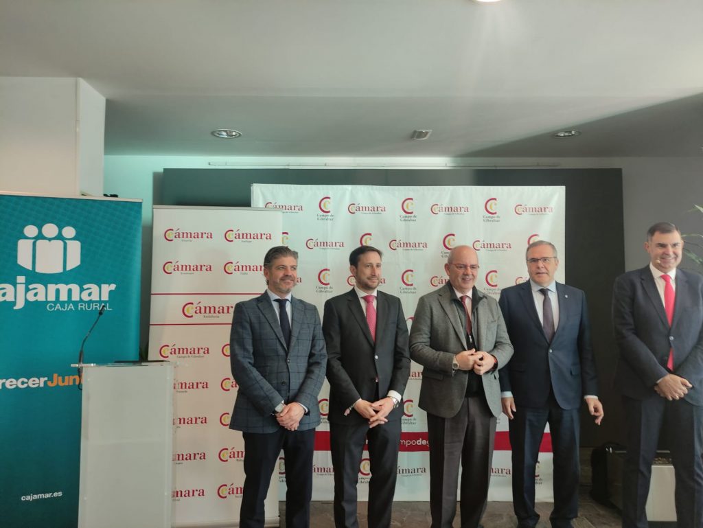 <strong>Cámaras Andalucía y Cajamar trasladan al empresariado del Campo de Gibraltar la importancia de una eficaz gestión de la digitalización y las personas</strong>