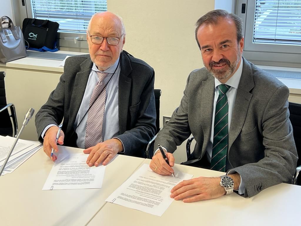 Cepesca y Vítaly firman un convenio para impulsar la salud laboral de las tripulaciones de la flota pesquera española
