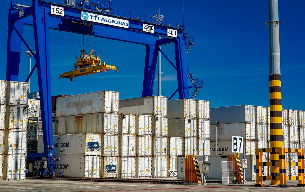Andalucía, la comunidad que más aporta al crecimiento de las exportaciones marítimas de España, con 20.000 millones y subida del 28%