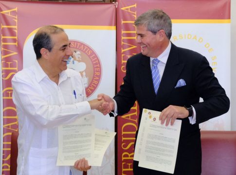 <strong>La Universidad de Sevilla y el sector cementero andaluz firman un convenio de colaboración</strong>