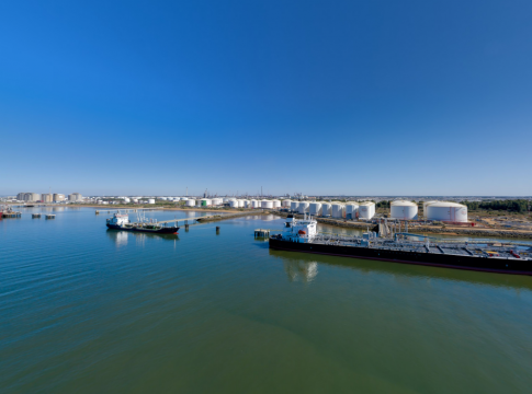 <strong>El Puerto de Huelva da un paso más para posicionarse como referente en el tráfico de graneles líquidos con la adjudicación de la redacción del proyecto de una nueva terminal</strong><strong></strong>