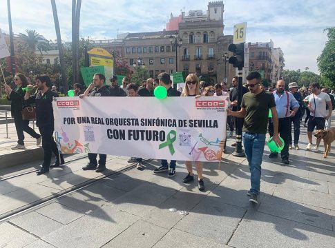 <strong>Marcha protesta en apoyo a la Real Orquesta Sinfónica de Sevilla</strong>