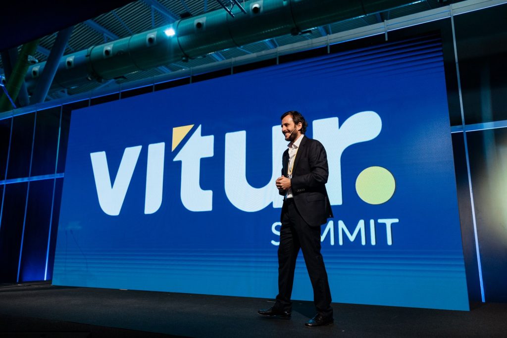 <strong>Vitur Summit 2023 clausura su octava edición con éxito de participación, al contar más de 650 profesionales de la industria de los apartamentos y viviendas turísticas</strong>
