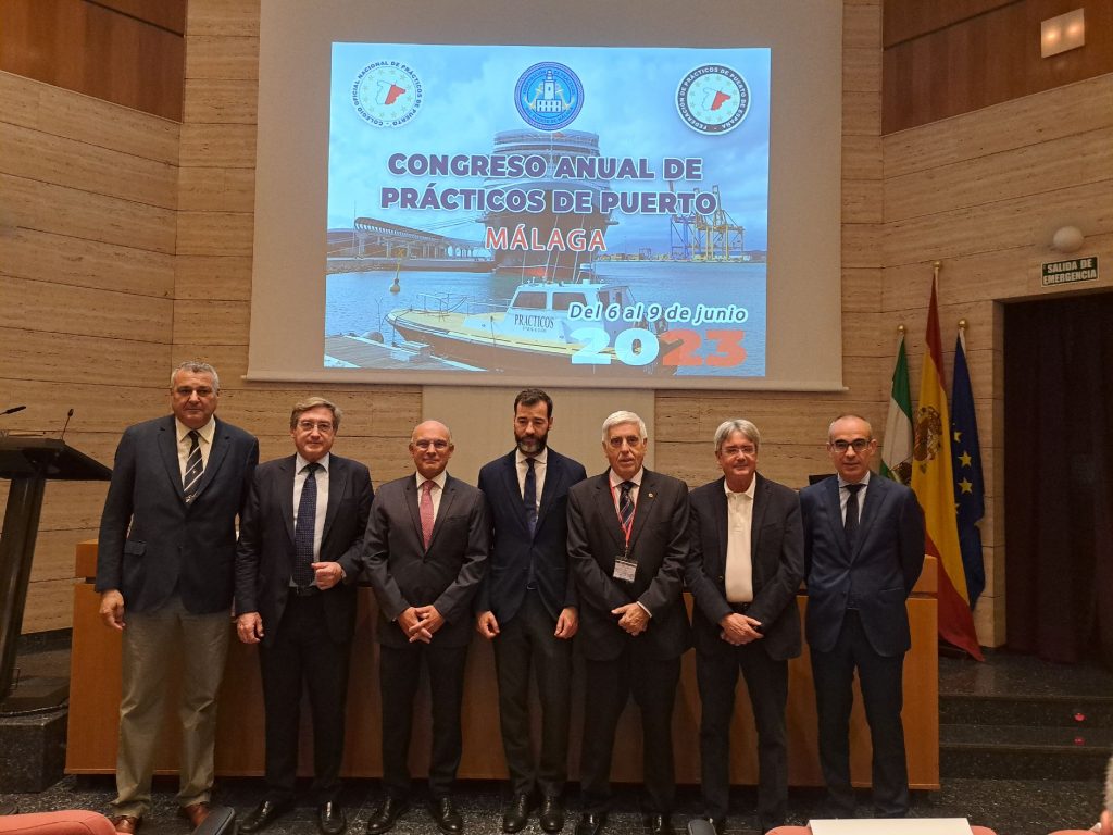 La Autoridad Portuaria de Sevilla presente en el Congreso Anual de Prácticos en Málaga