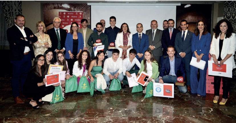 Happymami, Imporalia, y Colegio La Presentación de Linares ganadores de Los Premios AJE Jaén 2023