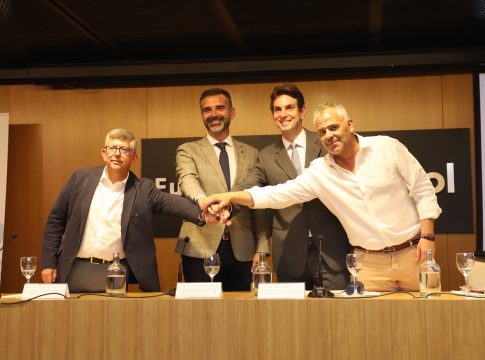 EL SECTOR CEMENTERO ANDALUZ RENUEVA SU ACUERDO PARA GARANTIZAR UNA ACTIVIDAD SOSTENIBLE EN ANDALUCÍA