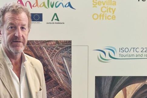 El hotelero Manuel Otero preside la reunión internacional del Comité de Turismo de ISO en Sevilla