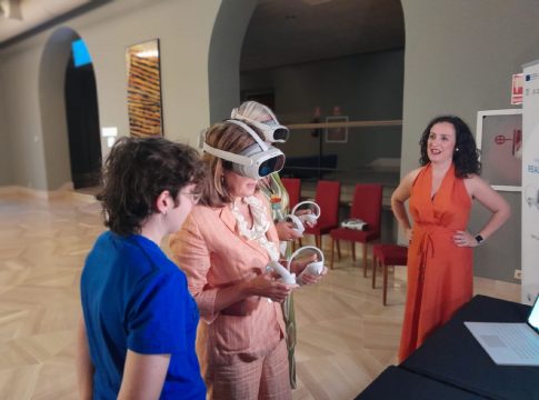 La Junta entrenará con gafas de realidad virtual a desempleados para mejorar sus competencias en la búsqueda de trabajo