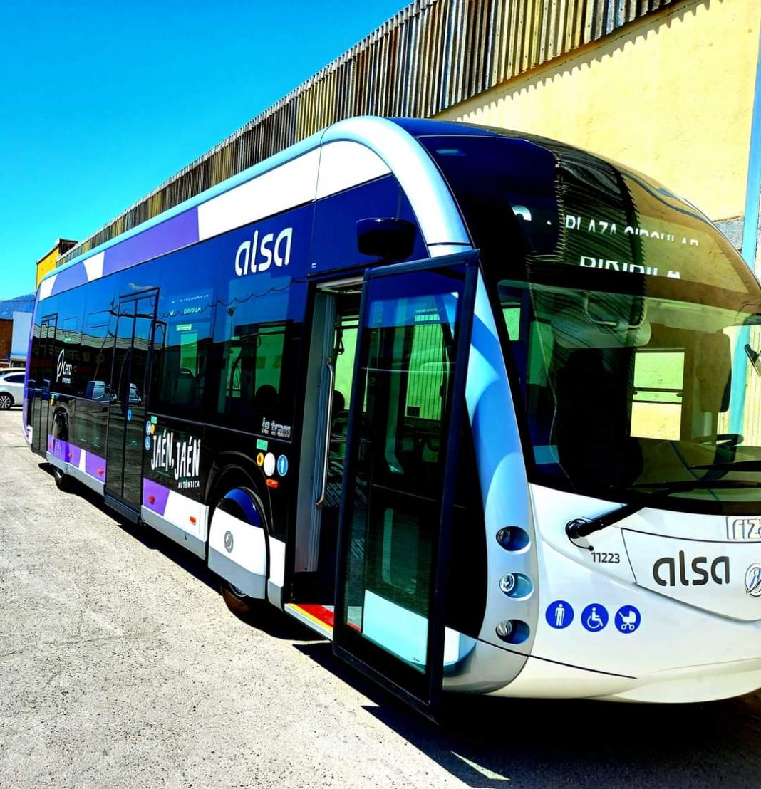El primer autobús urbano cien por cien eléctrico circulará por Jaén a partir de septiembre