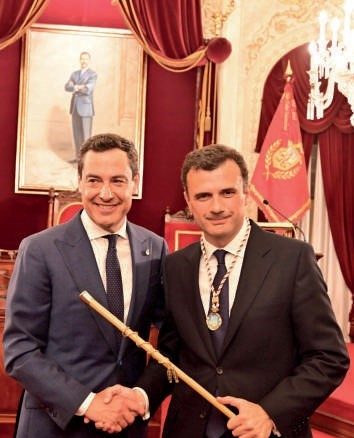 Bruno García: “Cádiz debe lucir espléndida y para eso es fundamental tener unas calles limpias”
