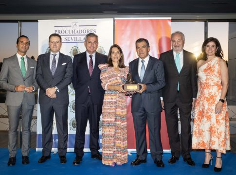 <strong>Lorenzo del Río recibe el IX Premio “Procuradora Ascensión García Ortiz”</strong>
