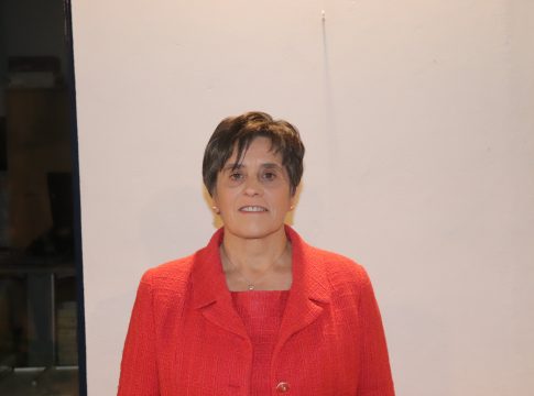 Adoración Muñoz: “Una de las cosas que reivindicamos desde el Colegio es la ratio enfermera-paciente”