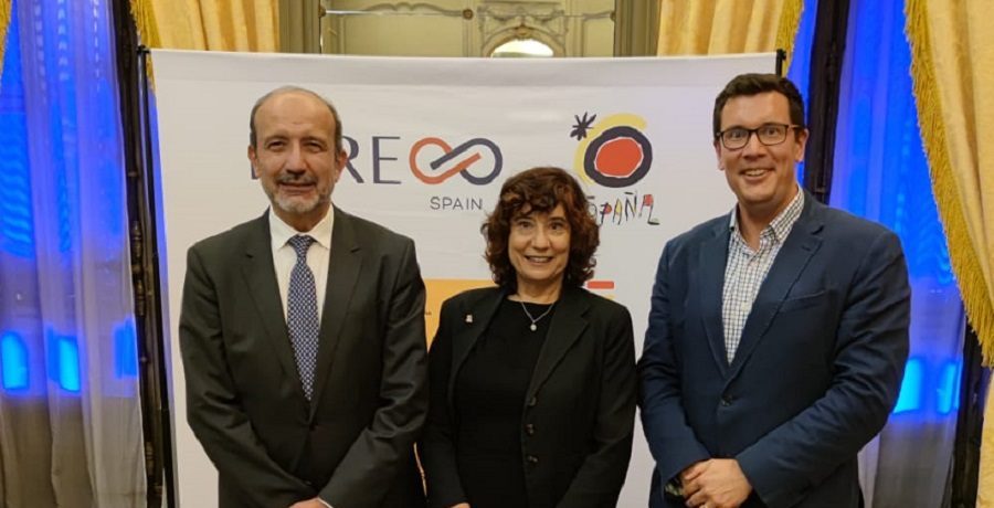 Turismo Costa del Sol muestra las novedades del destino al sector turístico francés en una jornada organizada por Turespaña en París