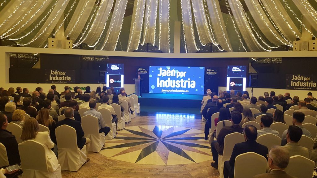 Reyes subraya el peso del sector industrial en la economía jiennense en el I Encuentro Provincial ‘Jaén por Industria’
