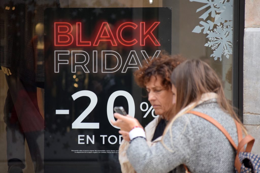 El comercio malagueño reivindica sus servicios con descuentos durante el Black Friday
