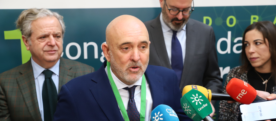 Comercio Andalucía destaca el papel esencial del comercio ante el corte de suministro eléctrico