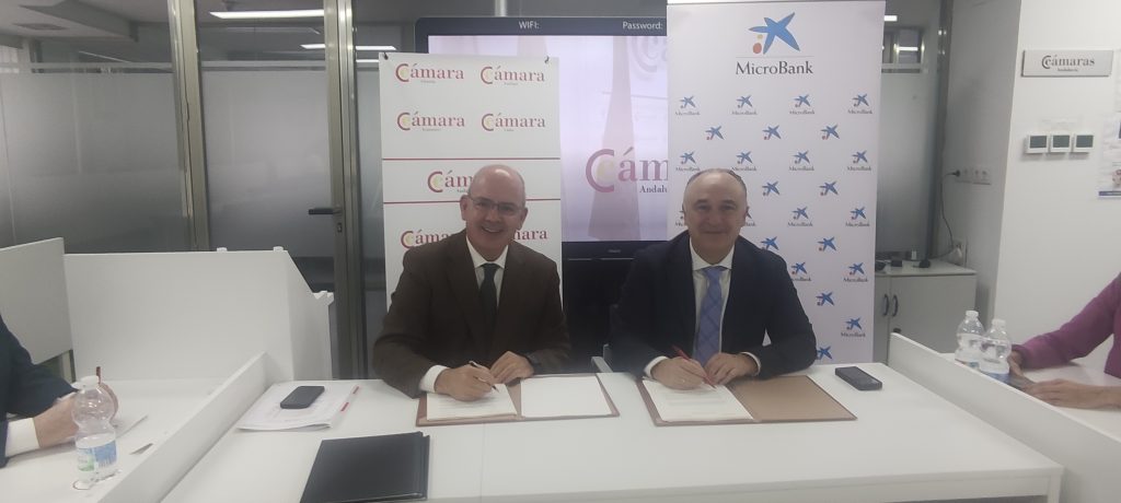 Cámaras de Comercio y MicroBank firman un acuerdo para impulsar su colaboración en beneficio del desarrollo empresarial