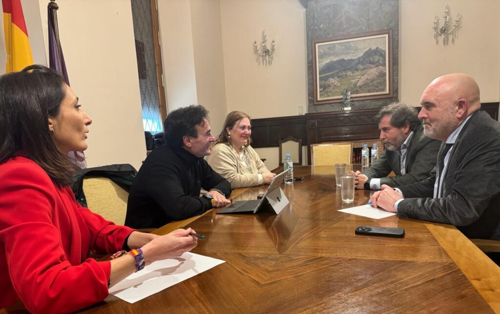 El Ayuntamiento de Jaén prepara la celebración del II Congreso de Comercio que convertirá a Jaén en el epicentro andaluz del comercio