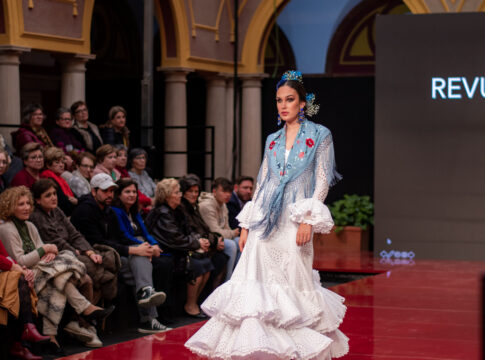 El patio del Ayuntamiento se convierte este fin de semana en el escenario de la pasarela ‘Huelva Flamenca 2024’