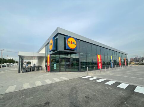 Lidl amplía su presencia en Sevilla con la apertura de su cuarta tienda en Dos Hermanas tras invertir más de 4M€ y crear 23 nuevos empleos
