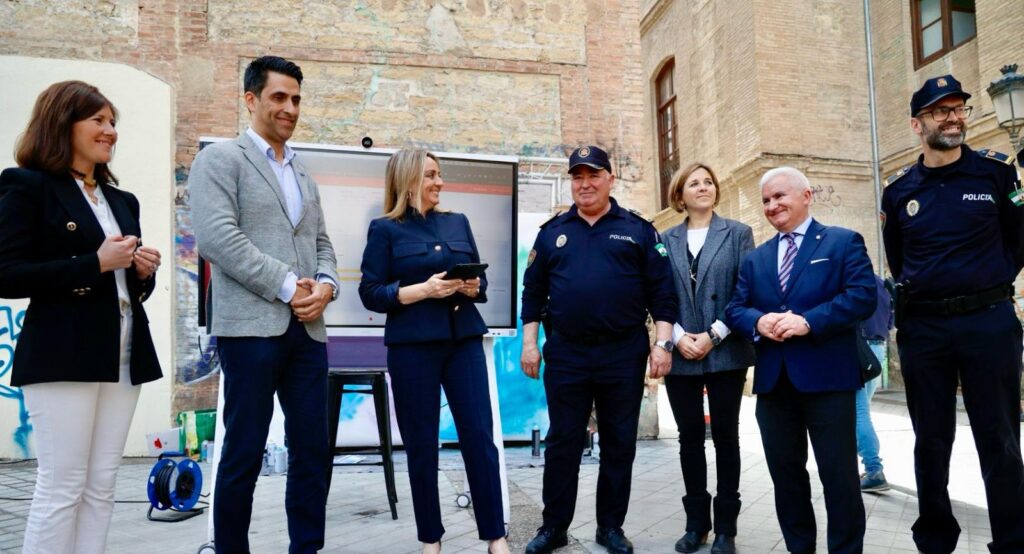 Granada se convierte en la primera ciudad de España en aplicar la IA con ayuda de la tecnológica Innovasur para la detección temprana de pintadas vandálicas