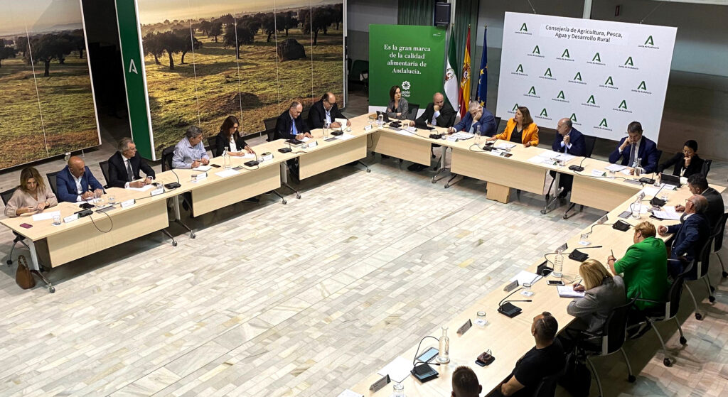 La Mesa de Interlocución de Pesca aprueba la inyección de liquidez al sector con un paquete de medidas de 40 M€