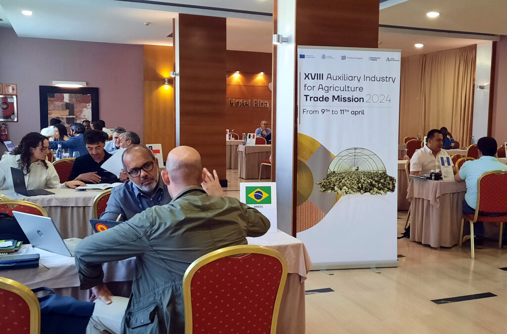 Andalucía TRADE abre puertas a las firmas andaluzas en 17 países en el `XVIII Encuentro Internacional de la Industria Auxiliar de la Agricultura en Almería´