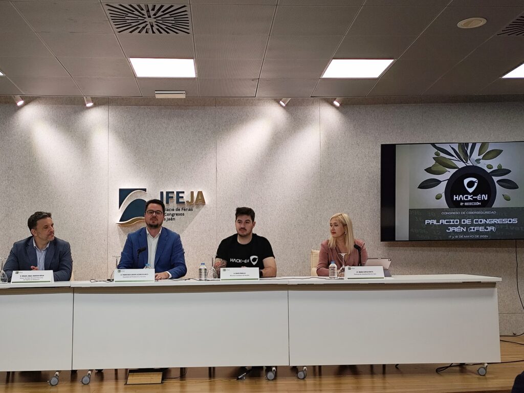 El Ayuntamiento se suma a la celebración del Congreso Hack-én de Ciberseguridad para potenciar esta ciudad en materia tecnológica