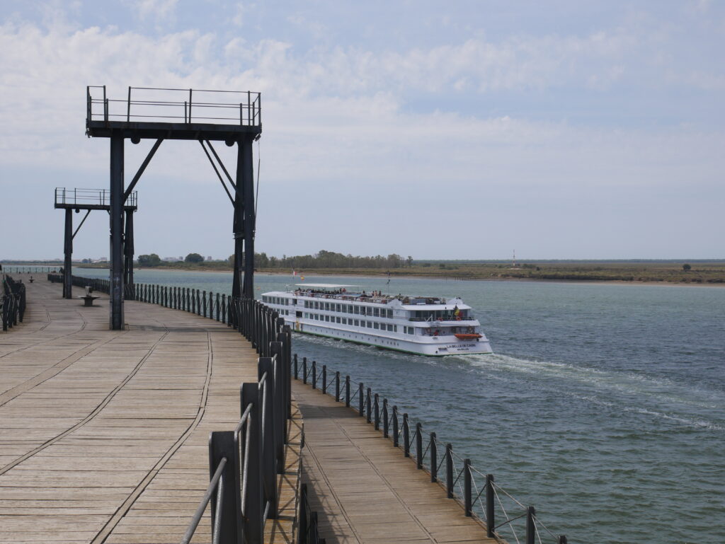 El Puerto de Huelva recibe mañana la escala del buque La Belle de Cadix, que recala en el puerto por quinto año consecutivo