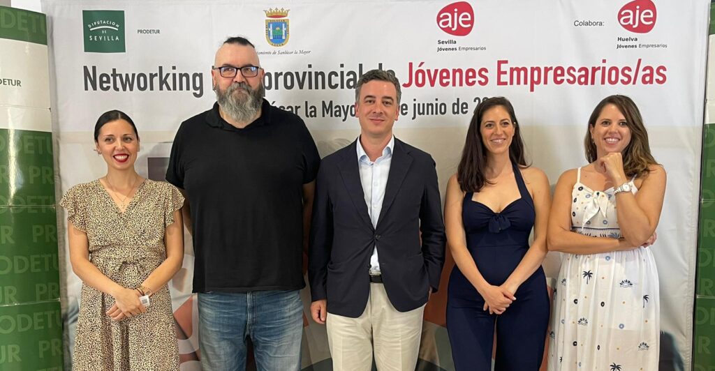 Cerca de un centenar de jóvenes empresarios y empresarias se reúnen en Sanlúcar la Mayor en el primer encuentro interprovincial de negocios de este año