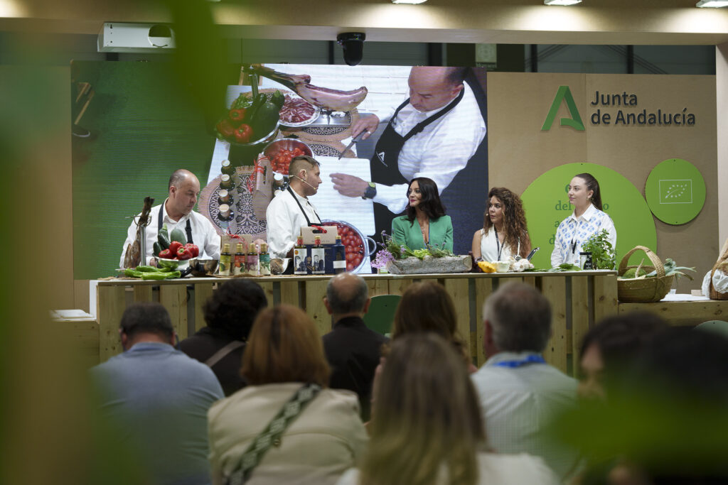 Andalucía exhibe en Organic Food Iberia 2024 la excelencia de su producción ecológica