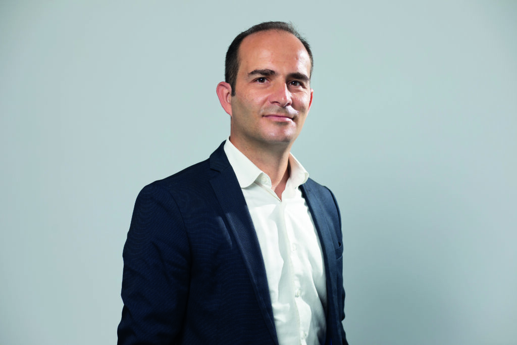 Antonio Macías (DVP Solar): “La práctica totalidad de nuestros proyectos se encuentran fuera de nuestro país”