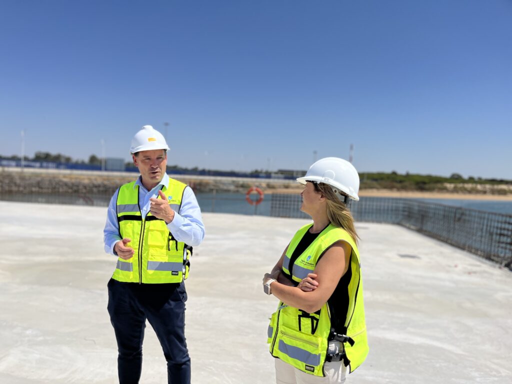 Las obras de construcción de una nueva doble rampa ro-ro en el Puerto de Huelva estarán ejecutadas antes de finales de año