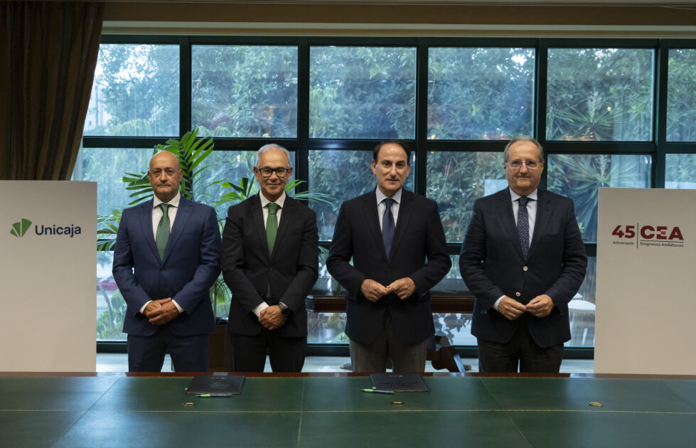 Unicaja renueva su colaboración con CEA para apoyar a las empresas andaluzas y habilita una línea de financiación de 1.000 millones