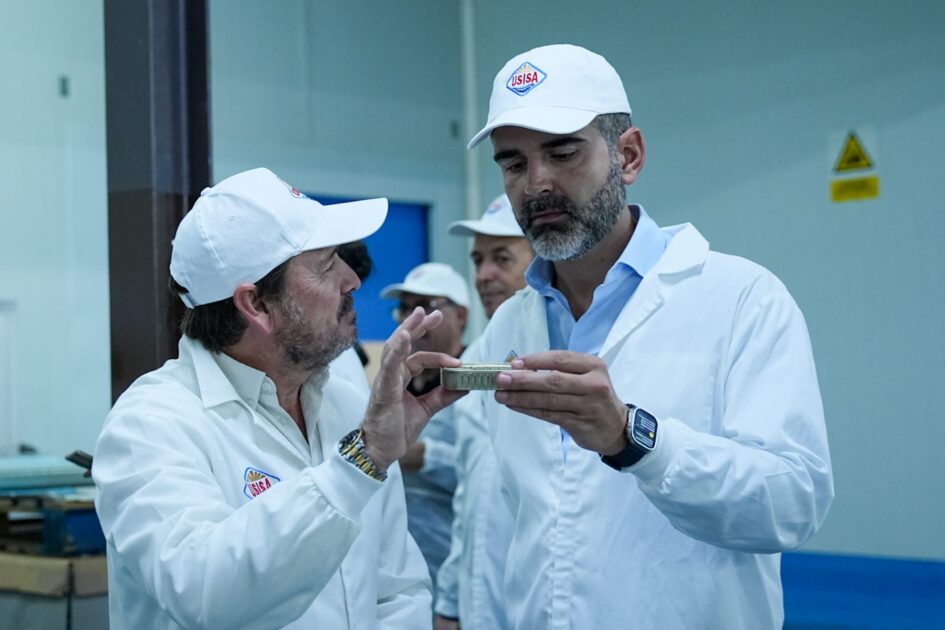 La Junta respalda a la industria transformada pesquera con ayudas por más de 42,2 millones de euros
