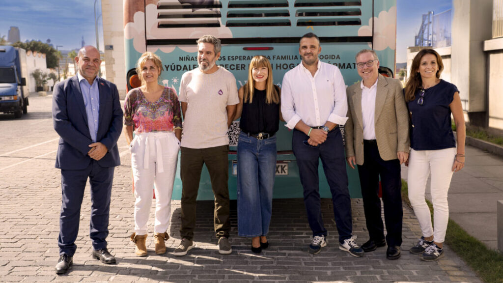 La Fundación Ly Company Agua&Vida se suma a la Junta en su nueva campaña para fomentar el acogimiento familiar de menores tutelados