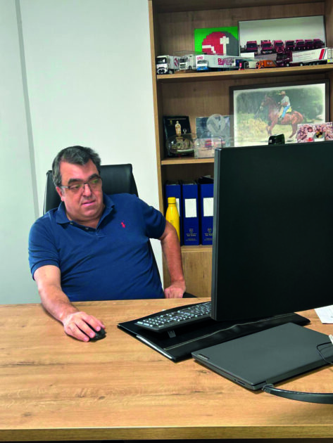 Juan Antonio Valiente: “Transportes Valiente ofrece una diversificación con diferentes líneas de negocio”