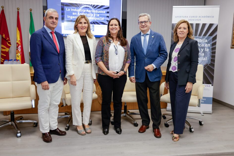 María Mora-Figueroa Feijóo: “Sevilla es una gran capital aeronáutica”