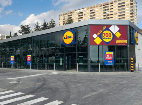 Lidl invierte 5,6 M€ en una nueva tienda en Benalmádena con 30 puestos de trabajo y alcanza las 700 tiendas en España